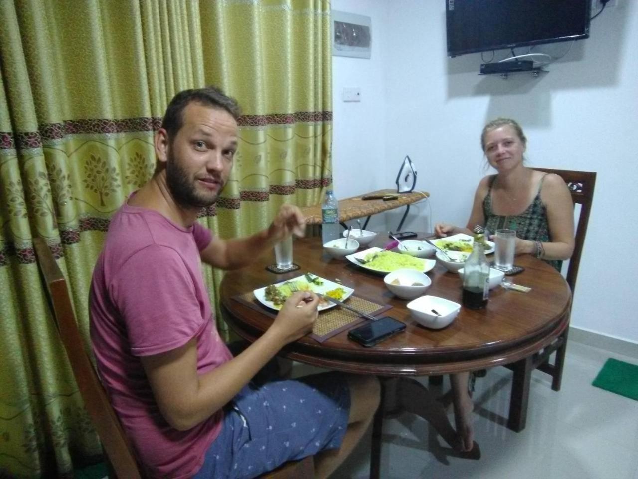 Shaa Lodge 티사마하라마 외부 사진
